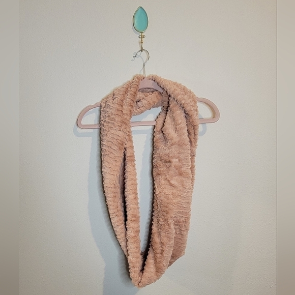 Nude pink blush Soft Scarf - Picture 1 of 3
